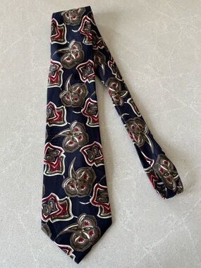 Dion Collection Men's Navy Patterned Silk Tie with Red and Gray Accents